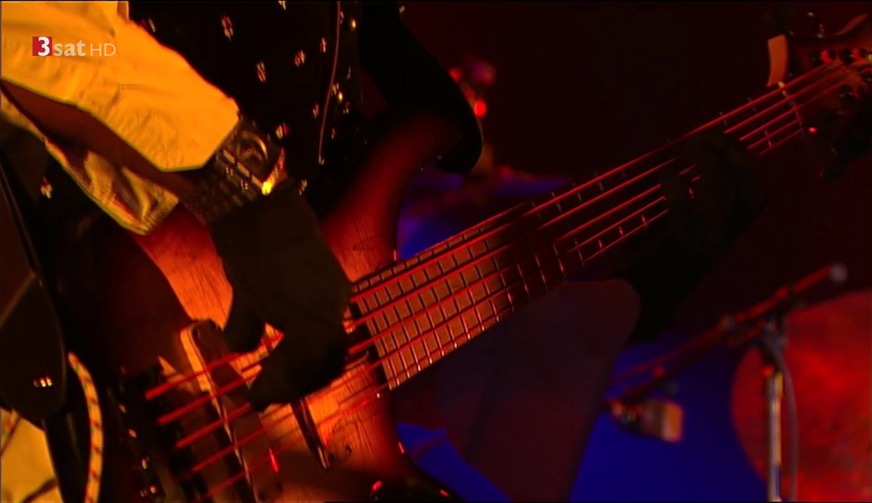 2012 John McLaughlin & The 4th Dimension - Live at 33. Leverkusener Jazztage [HDTV 720p] 0