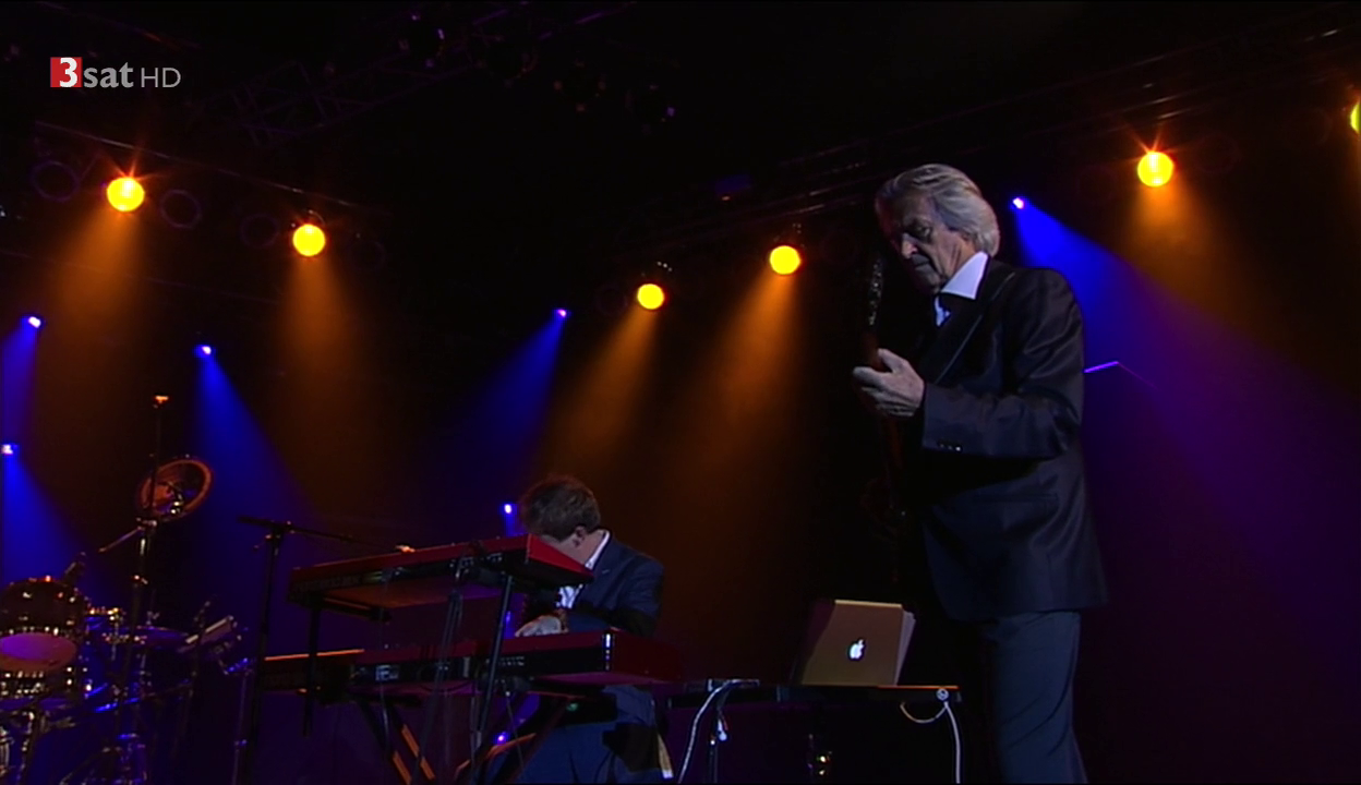 2012 John McLaughlin & The 4th Dimension - Live at 33. Leverkusener Jazztage [HDTV 720p] 2