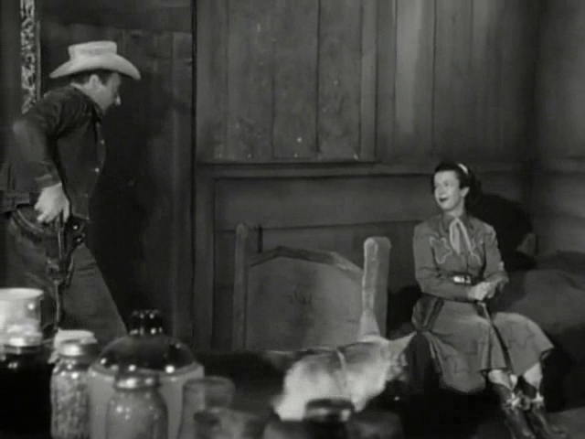 roy_rogers_show_the_outlaws_girl.wmv.0117.jpg