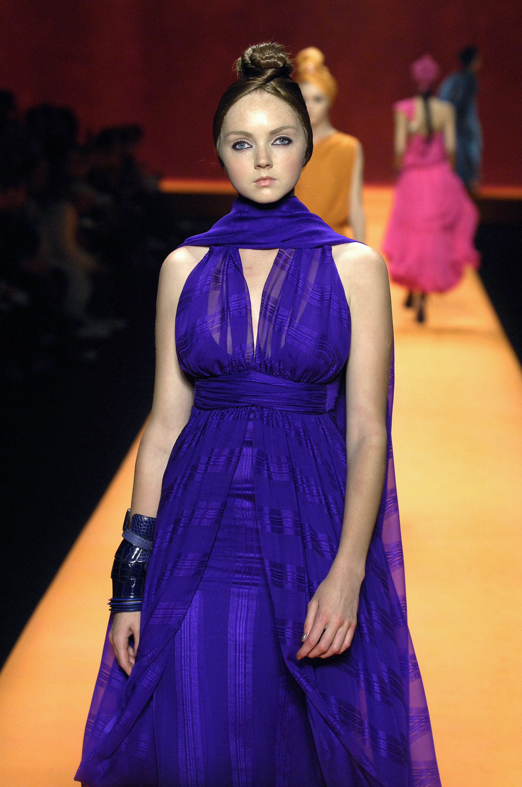 05094_her_ss08_256_Celebrity_City_FS_123_210lo.jpg
