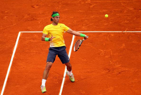 Montecarlo - 04.15 - 4tos vs Ljubicic - Rafael+Nadal+ATP+Masters+Series+Monte+Carlo+pO39_GBWgZ1l.jpg