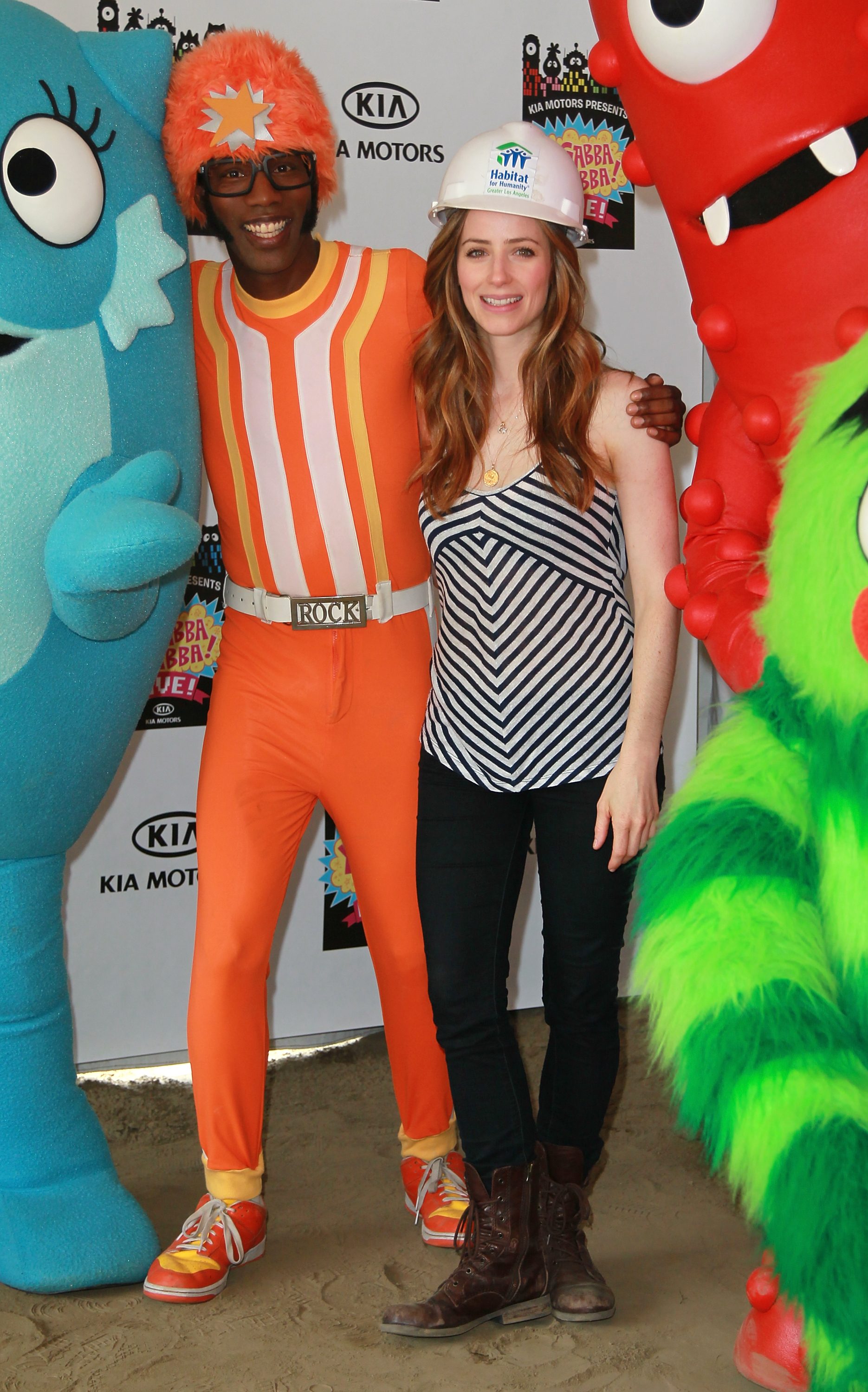 MCFan_for_celeblounge16-08-2010_06.jpg