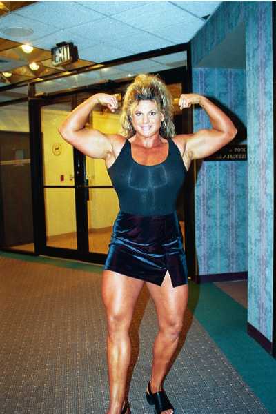 Annie-Lynn-Klepacki-Bodybuildster-USA-NPC-1.jpg