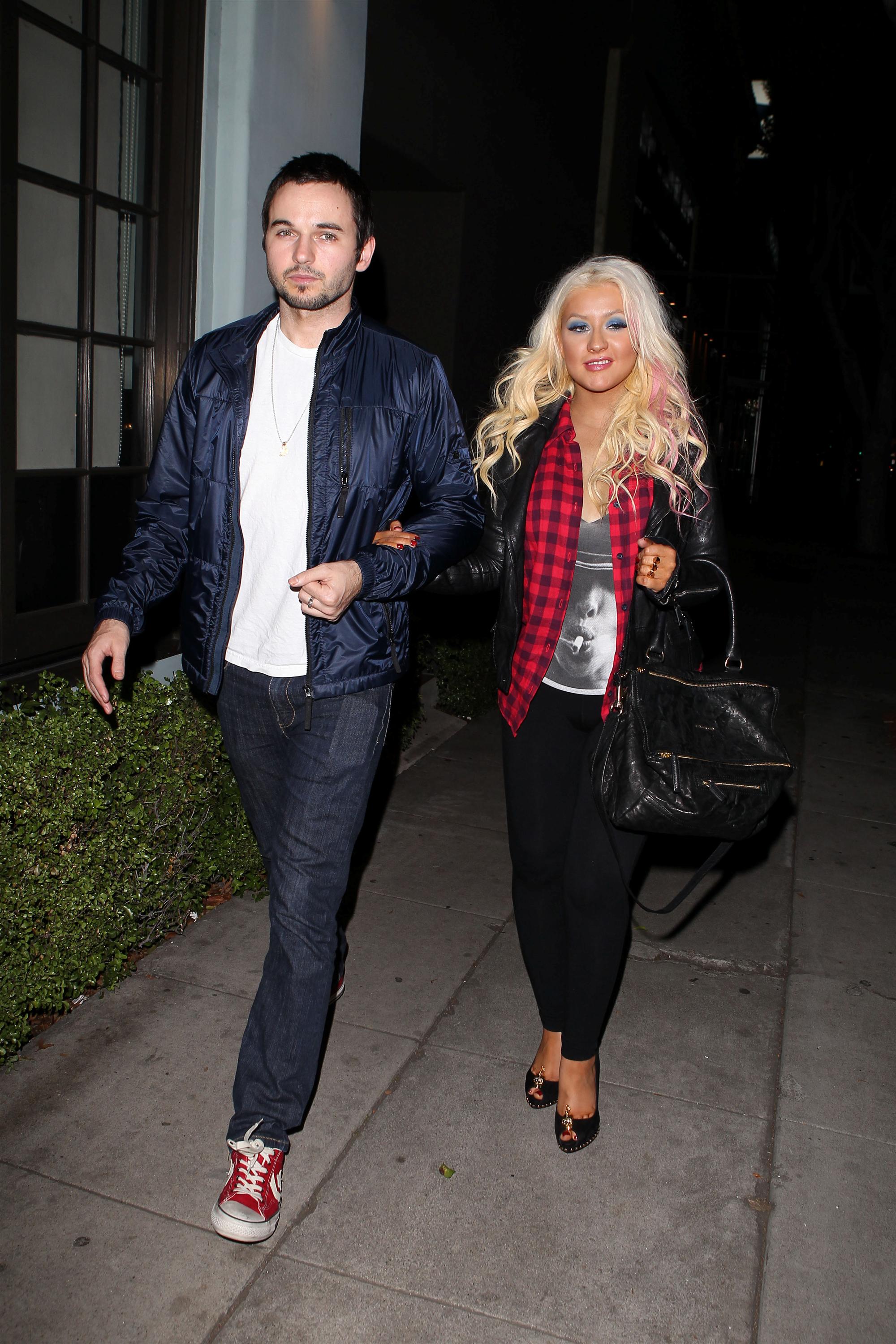 MCFan_for_Celeblounge29-11-2012 07-50_06.jpg