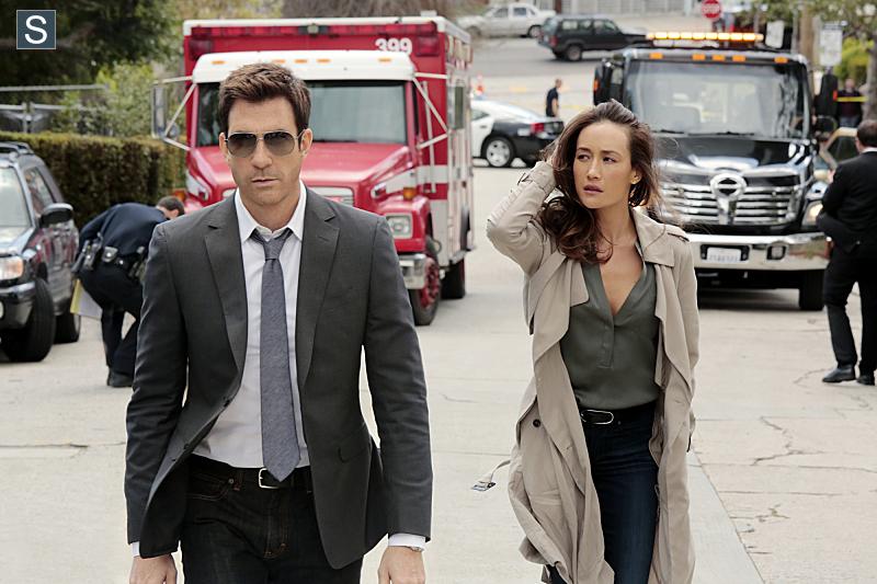 Stalker - Episode 1.01 - Pilot - Promotional Photos (5)_FULL.jpg