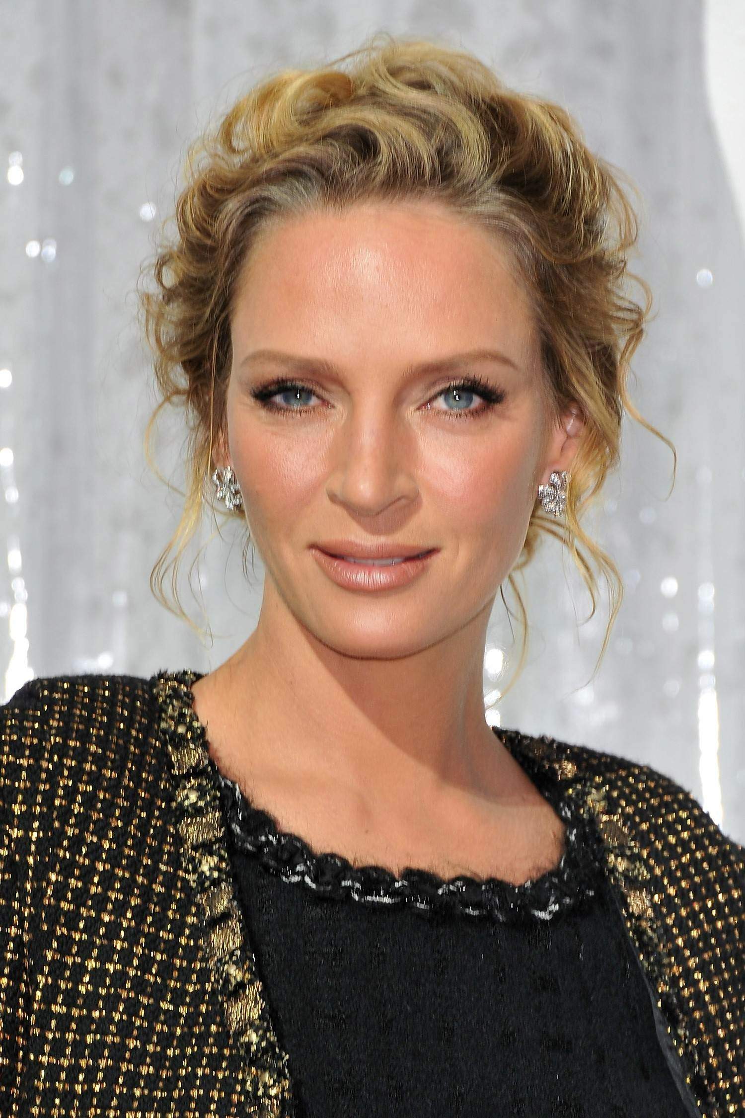 Uma Thurman Chanel\'s spring-summer 2012 ready to wear collection, Paris October 4-20116.jpg