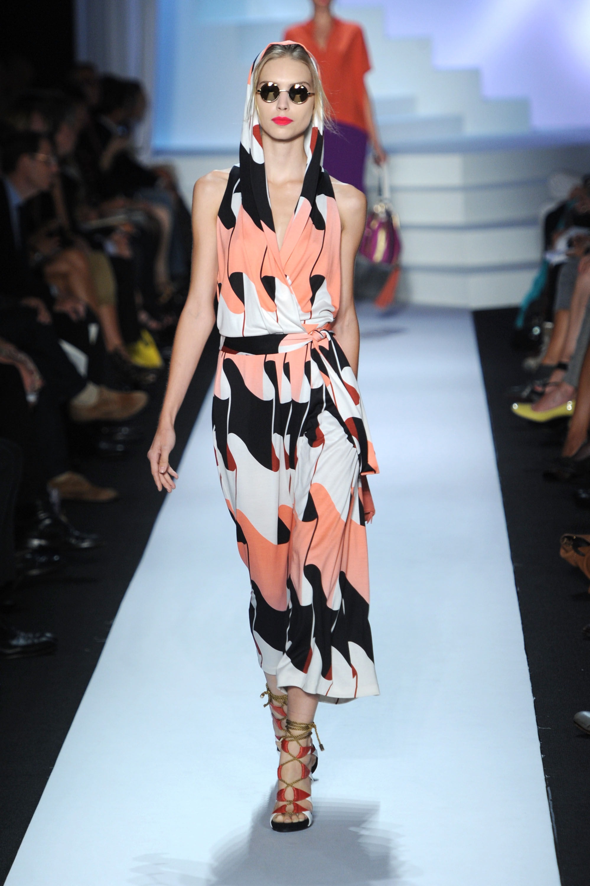 DVF RTW SS 2011.jpg