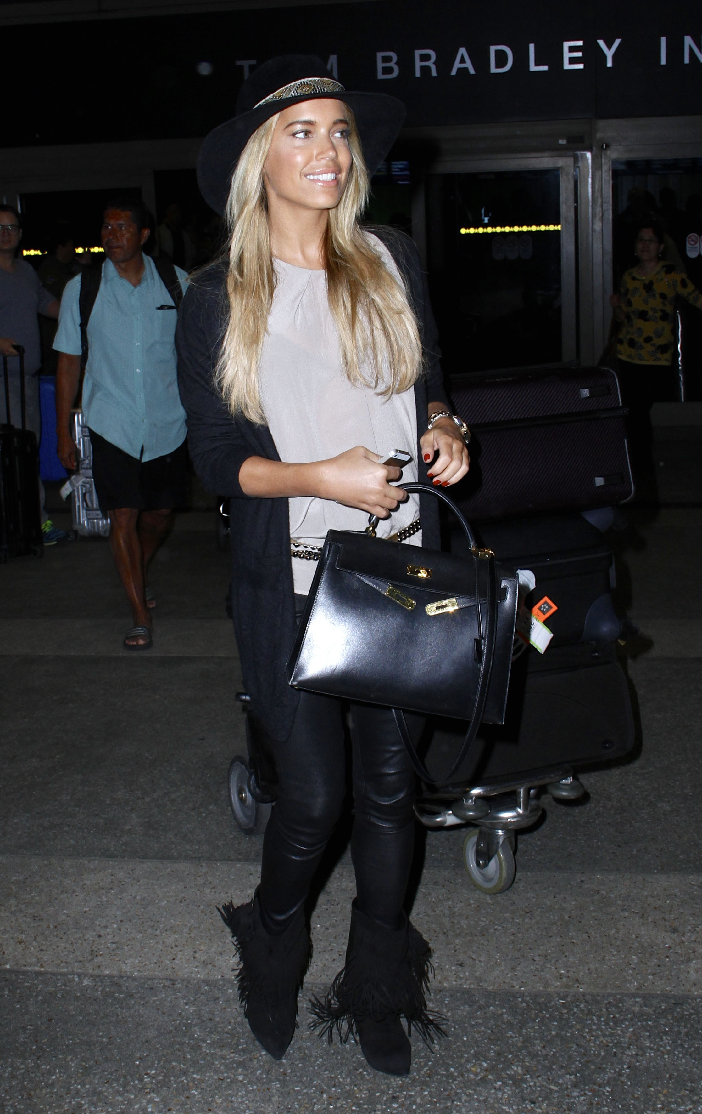  TGG_for_Celebforum.to6.jpg
