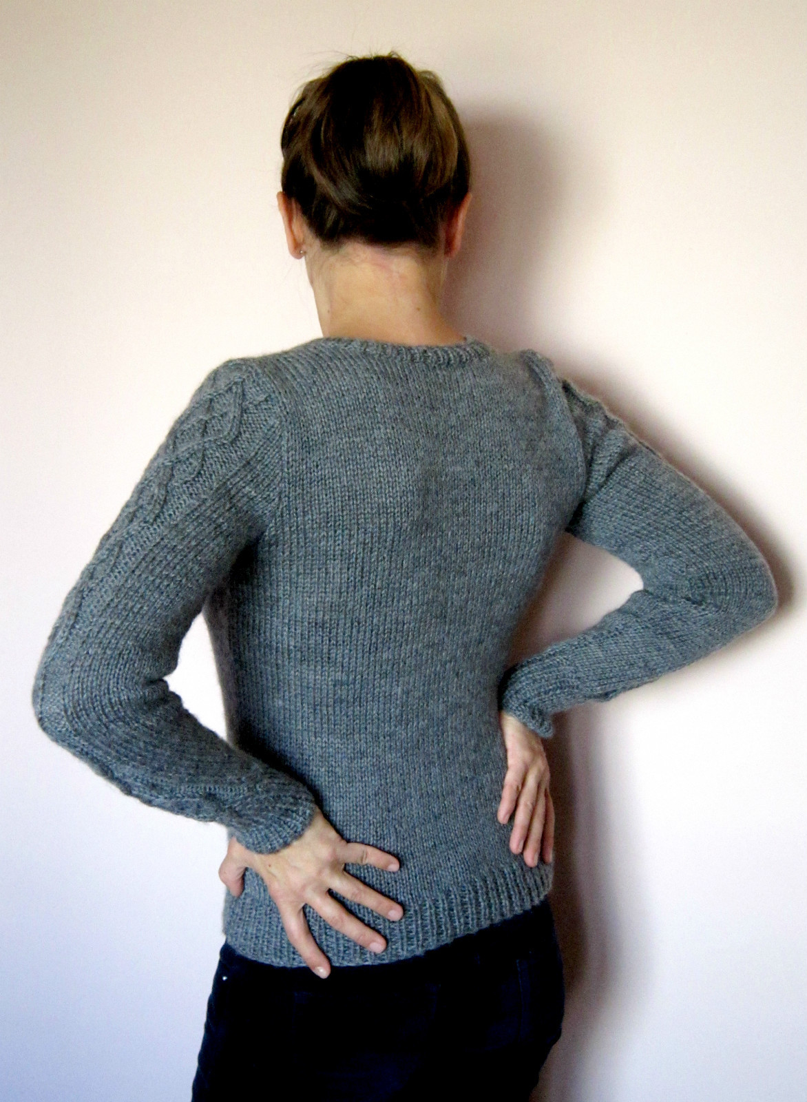 pullover gray V-neck7.jpg