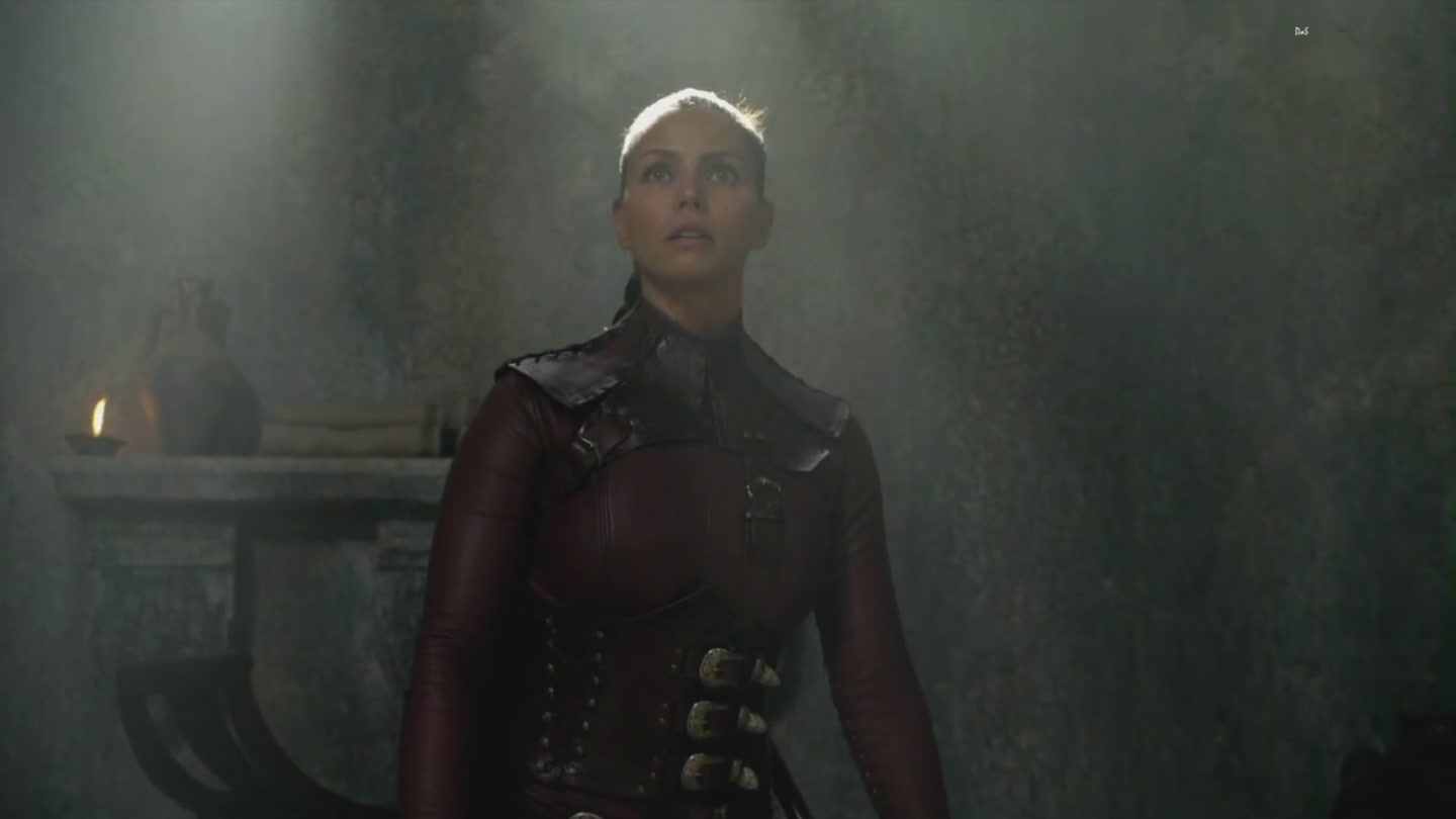 77832_Charisma_Carpenter_-_Legend_of_the_Seeker_s02e01_hdtv720p_2-2_by_DeepAtSea611-55-540_122_233lo