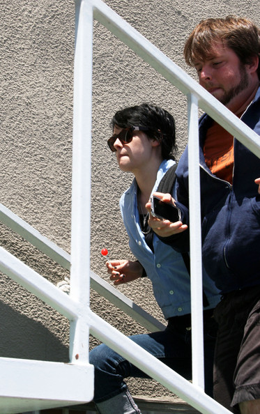 KristenStewartLeavingTheRunaways5.jpg