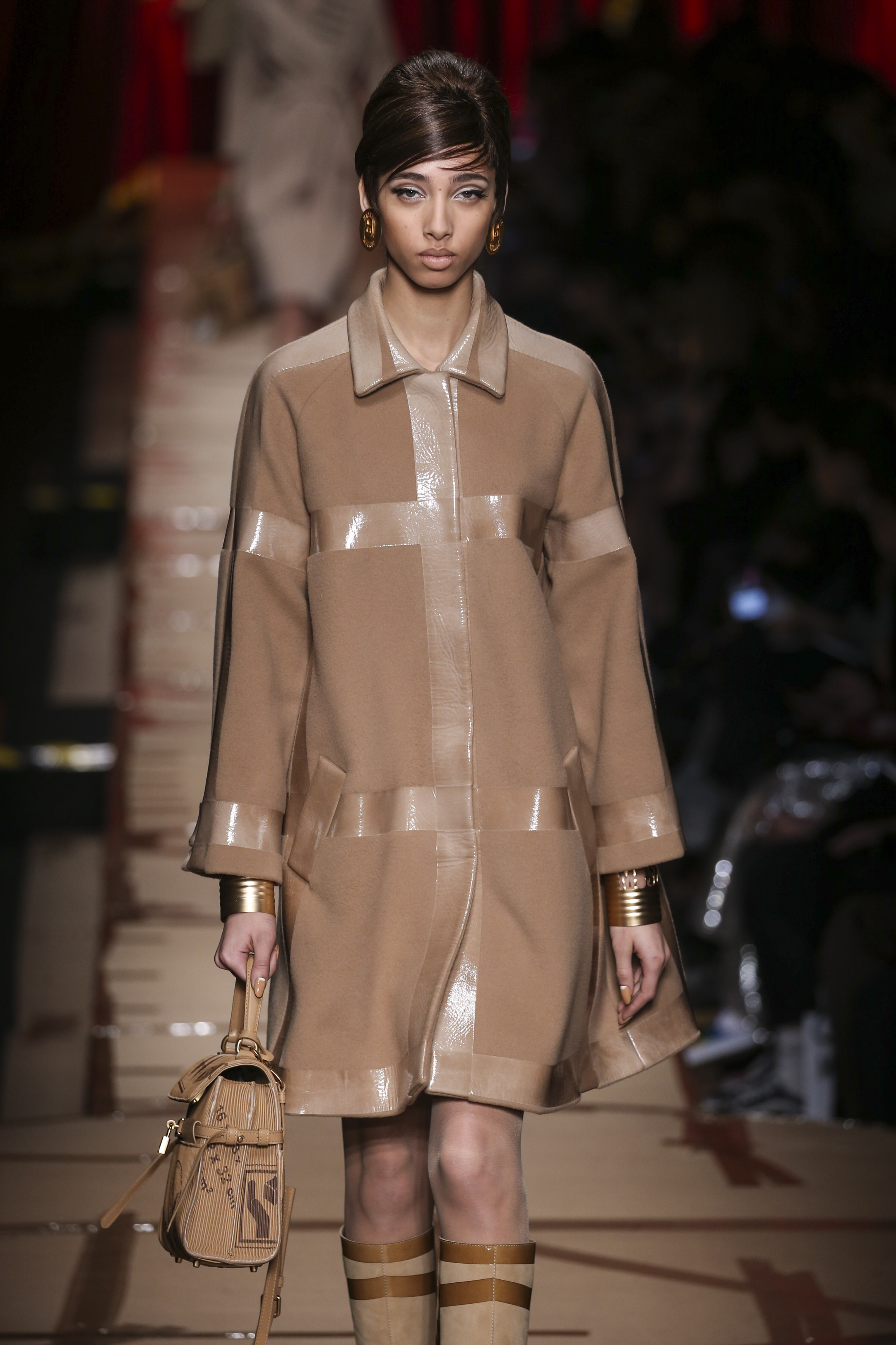 VariousModels_Moschino_23022017E_08.jpg