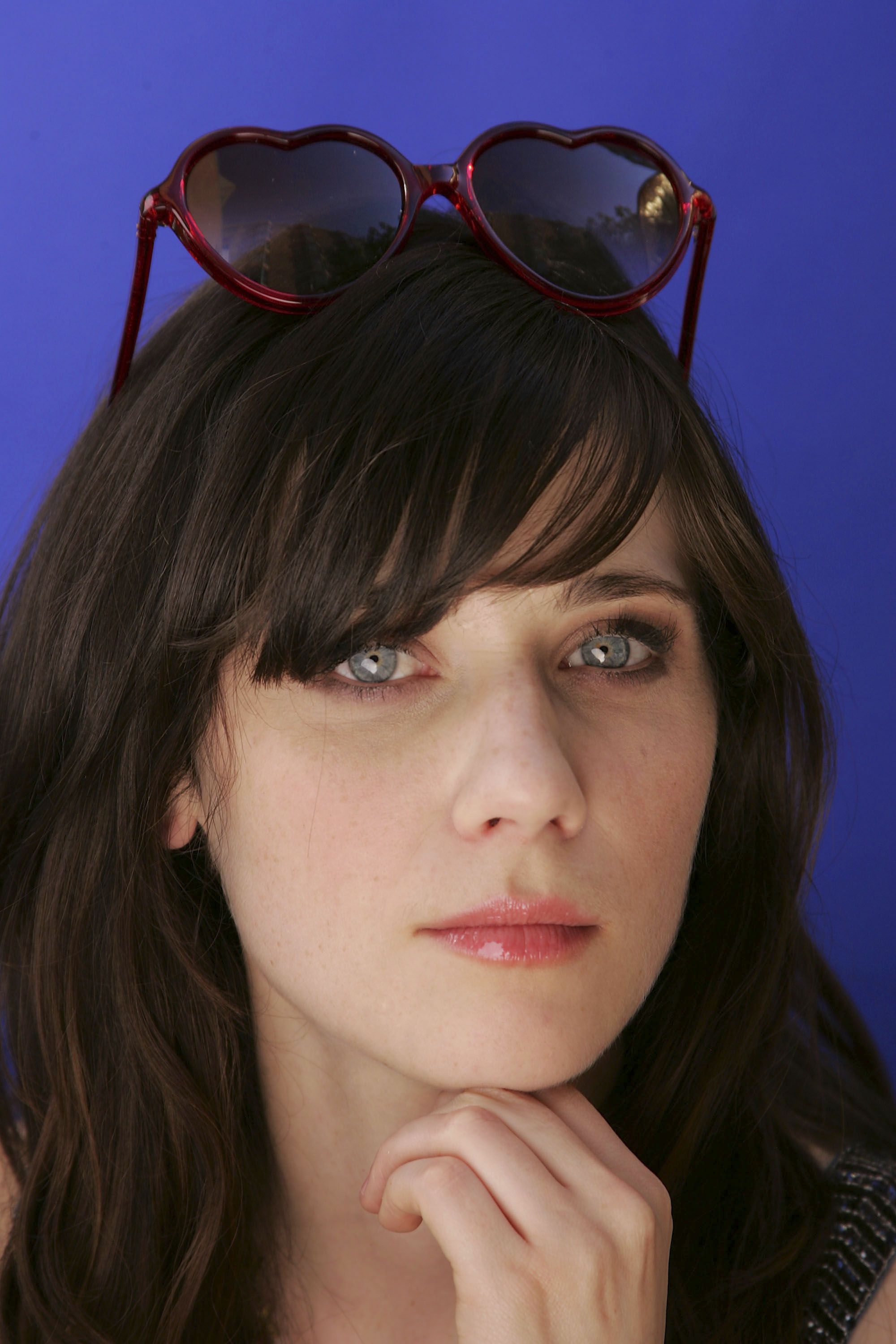 Zooey_Deschanel_-_PhotoShoot_portrait_Winter_Passing_014.jpg