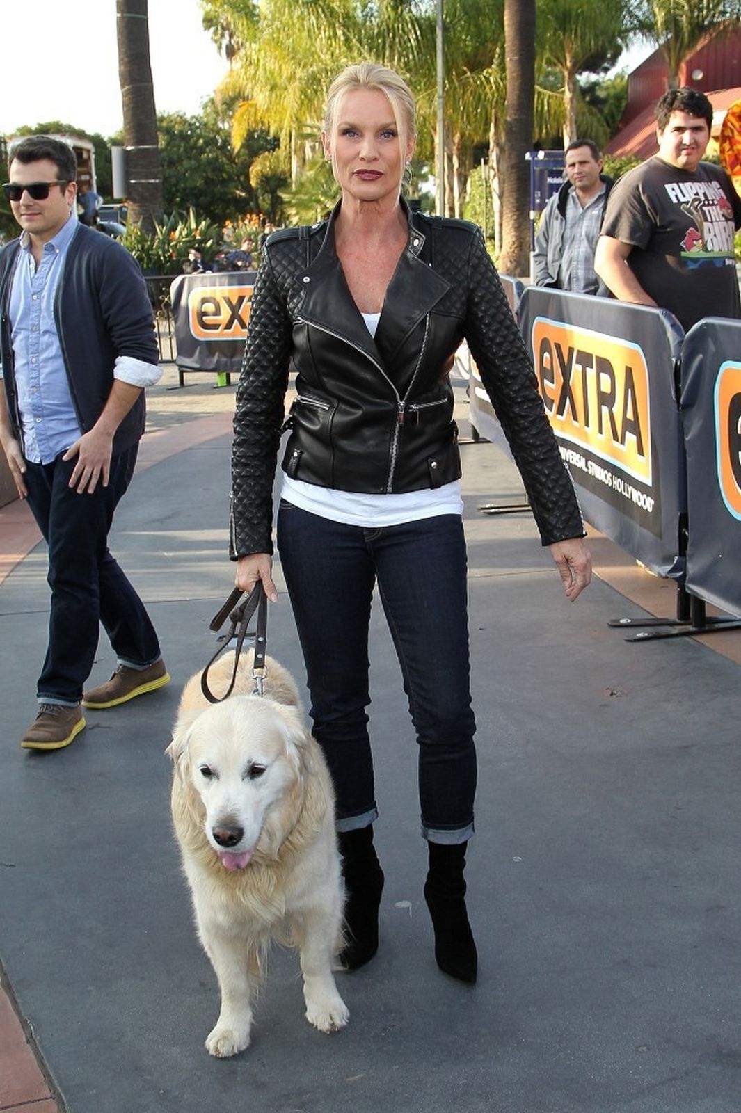 MCFan_for_Celeblounge20-11-2013 12-35_11.jpg
