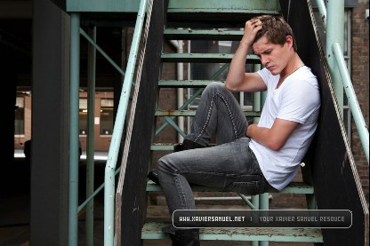 TodoTwilightSaga - Xavier Samuel Outtakes (73).jpg