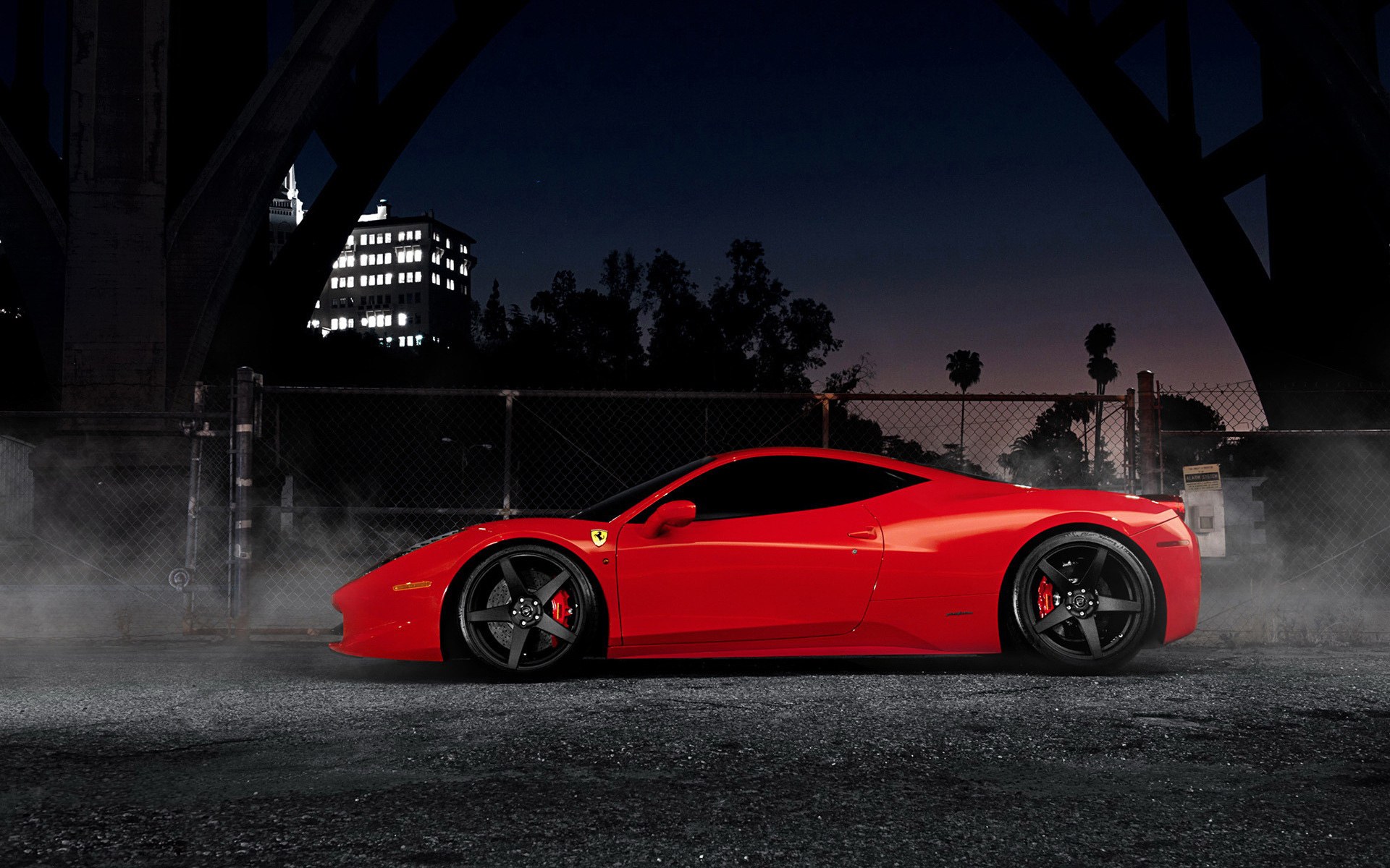 381291_Ferrari-458_1920x1200_(www.GdeFon.ru).jpg