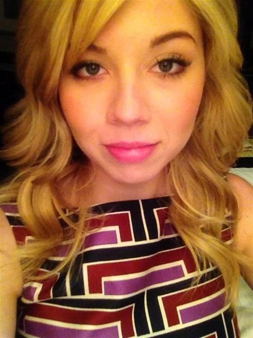 Брайан маккарди. Jennette MCCURDY. Маккарди Воронеж фото. Really Jen. Лаура Скорпион.