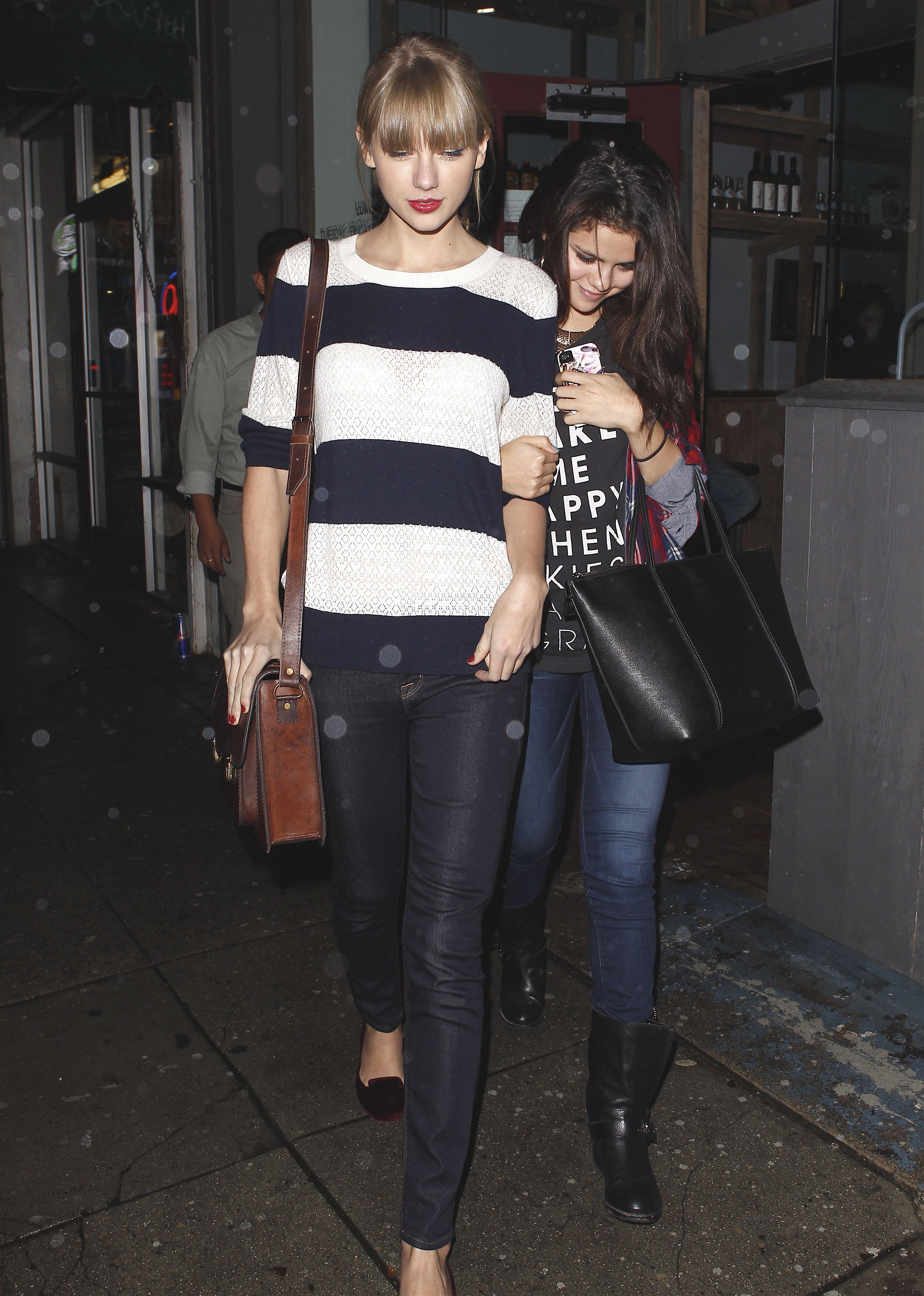 SwiftGomez (23).jpg
