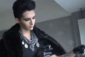 THTV---Tokio-Hotel-in-Tokyo.gif
