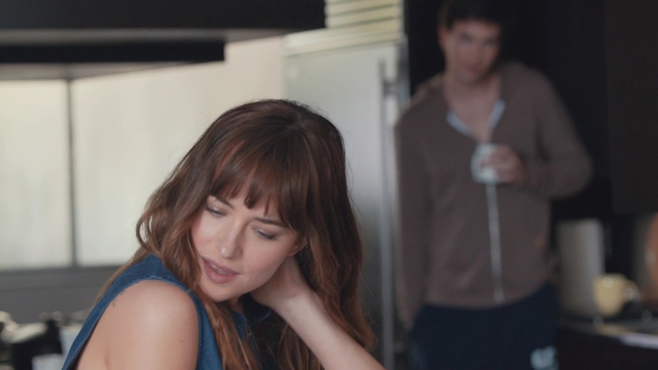 Dakota Johnson - In A Relationship (1792).jpg