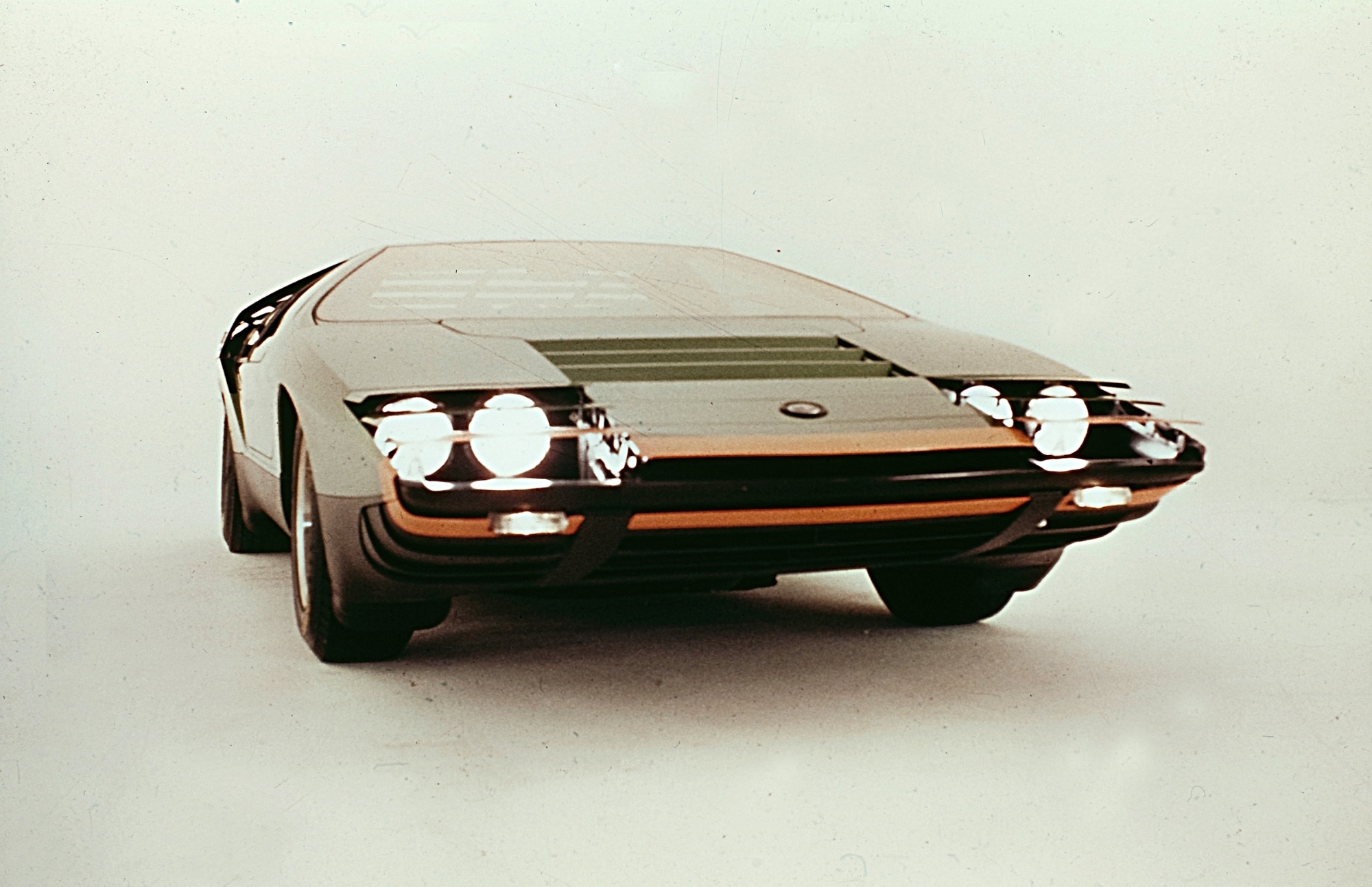 Alfa Romeo Carabo Bertone (4).jpg