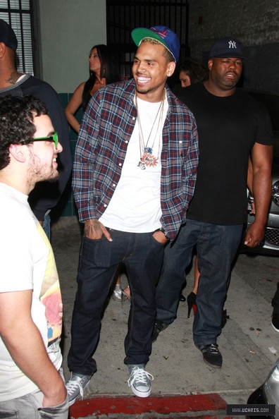 Chris2BBrown2BChris2BBrown2Bleaving2BMy2BStudio2B8B5USgEhDvEl.jpg