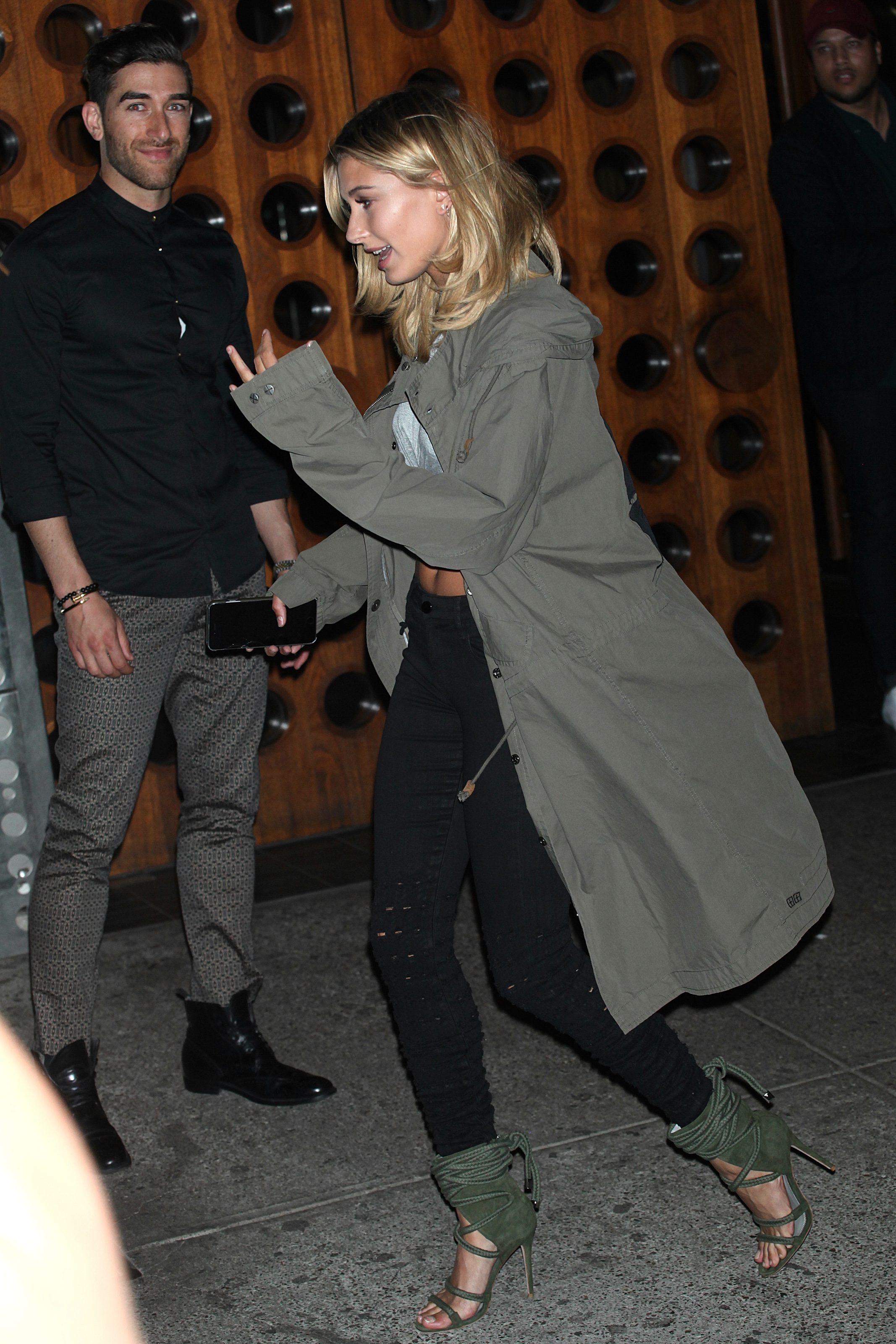 HaileyBaldwin_23082016P (16).jpg