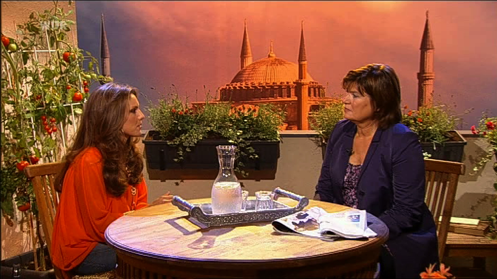 Nazan_Eckes_Zimmer frei_04122011_041.jpeg