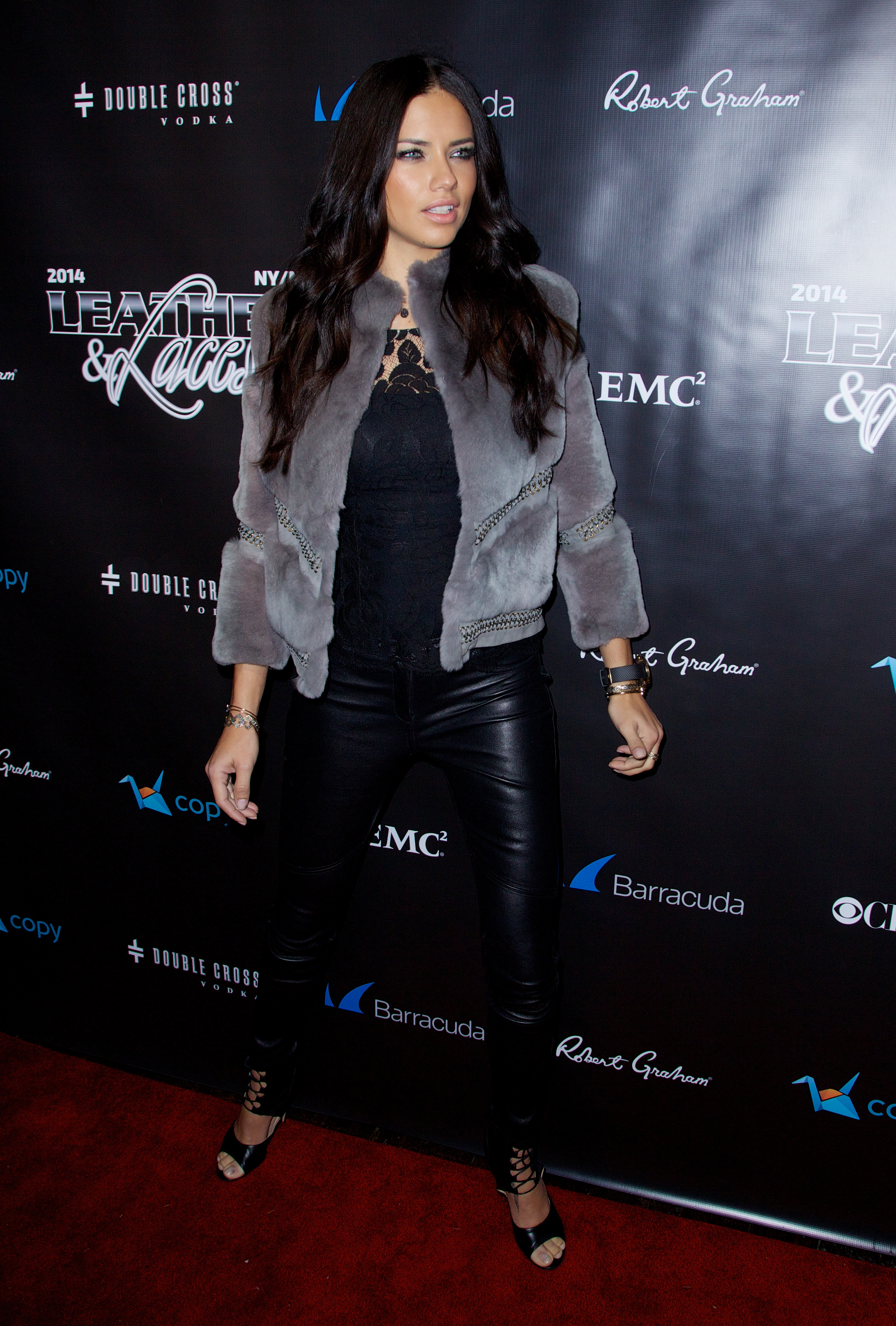 AdrianaLima_11thAnnualLeatherAndLacesSuperBowlParty_ (29).jpg