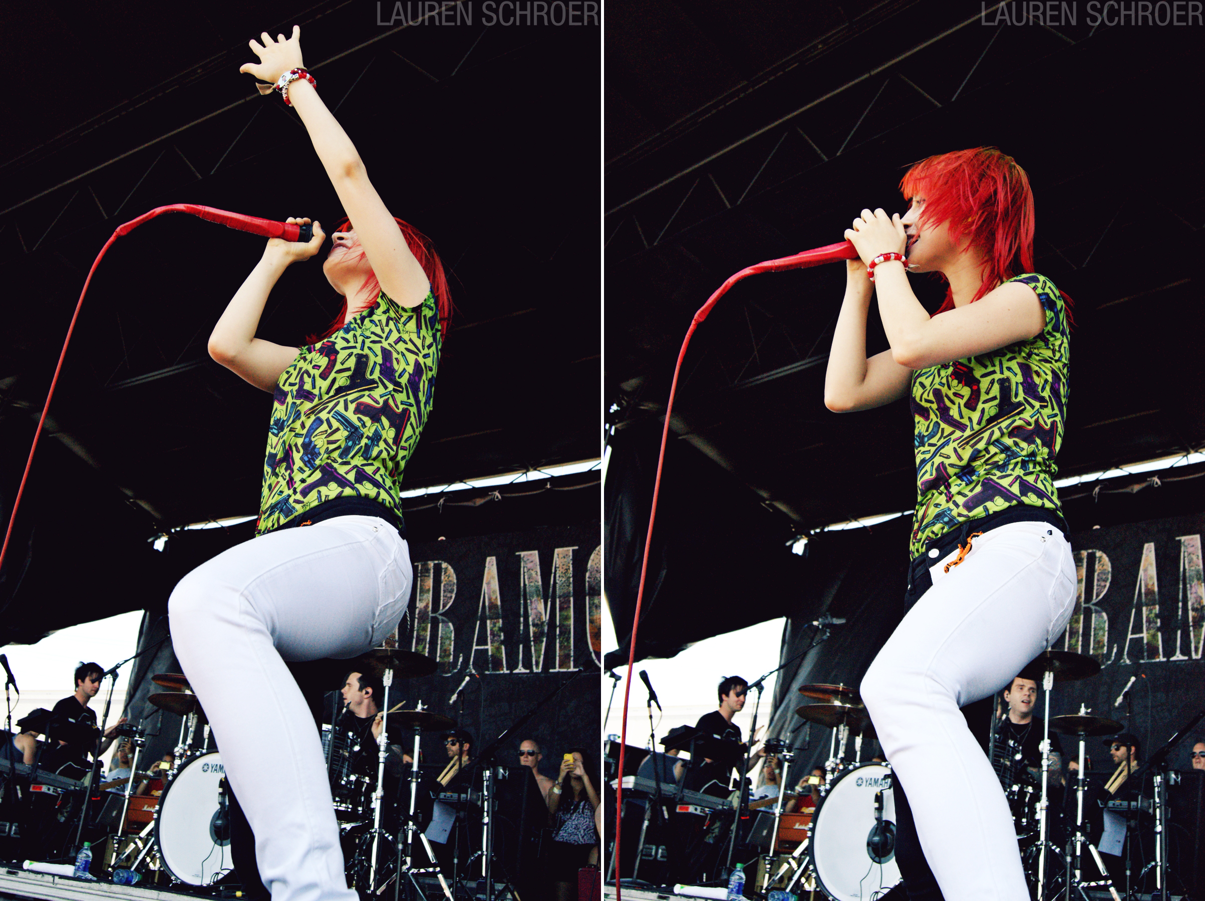 HayleyWilliams_2011WarpedTourMississauga15Jul_08TC.jpg