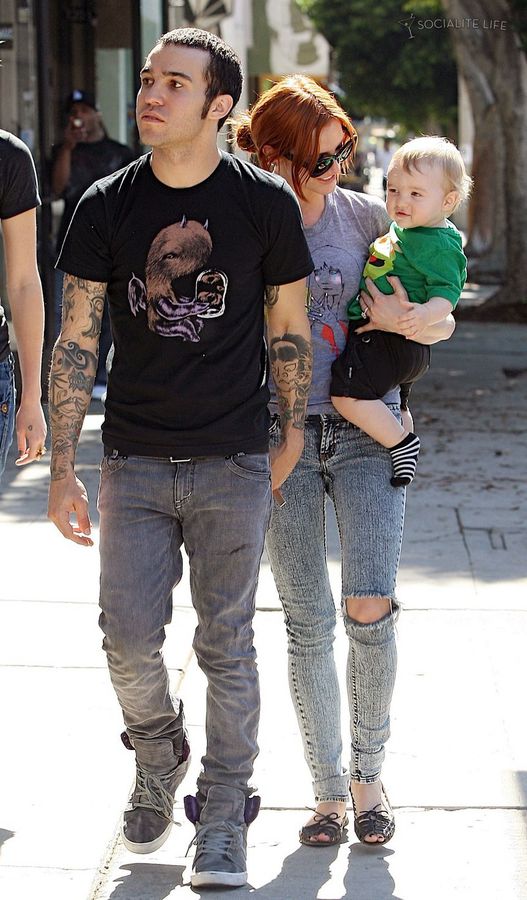 gallery_enlarged-ashlee-pete-bronx90.jpg