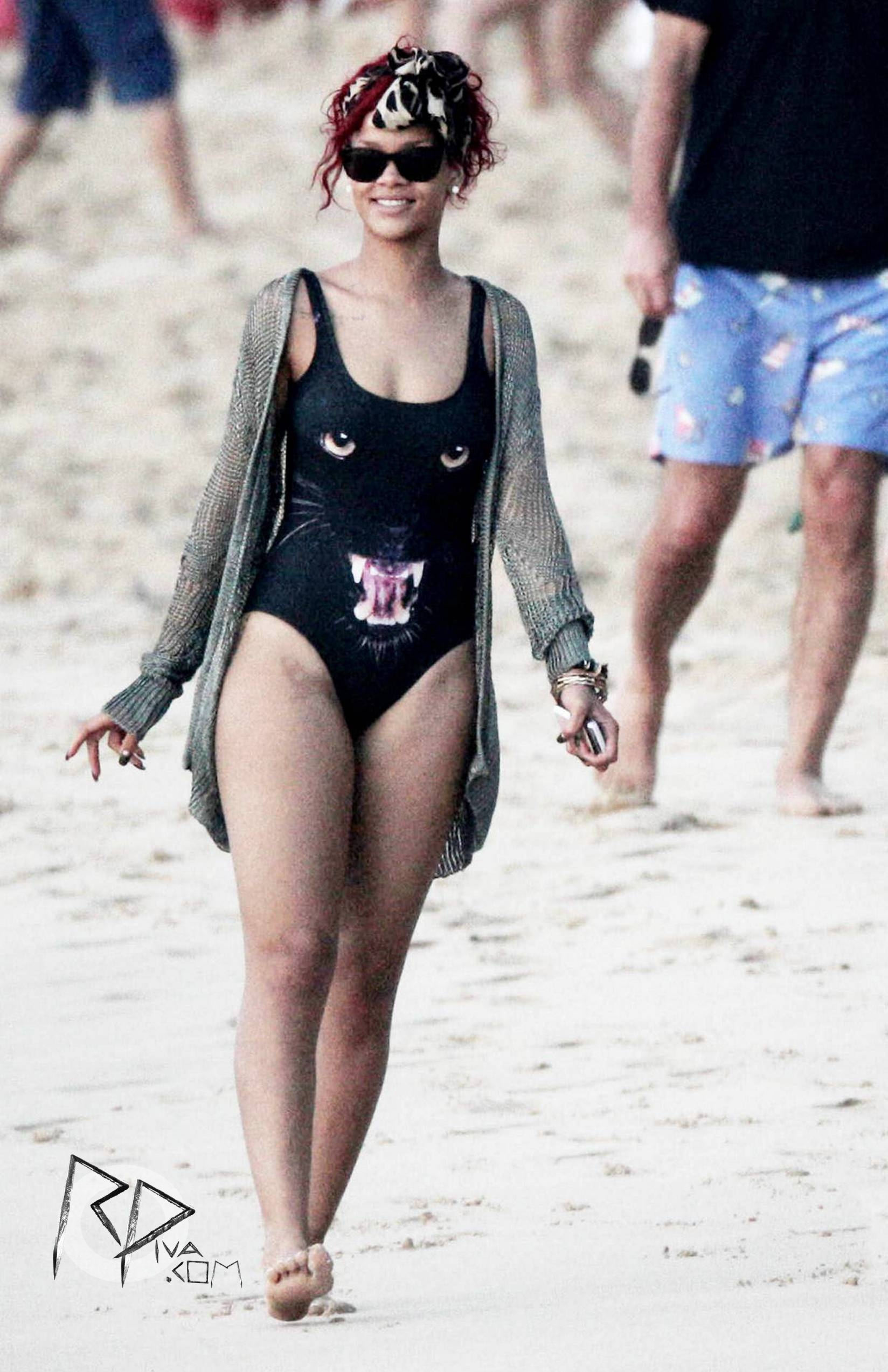 Rihanna 1 Piece Bikini Barbados 12-10 (52).jpg