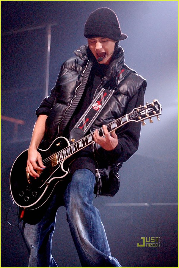 tokio-hotel-ahoy-netherlands-16.jpg