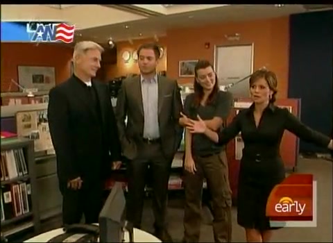 NCIS Cast on The Early Show - 22_09_09 - part 2 062.jpg