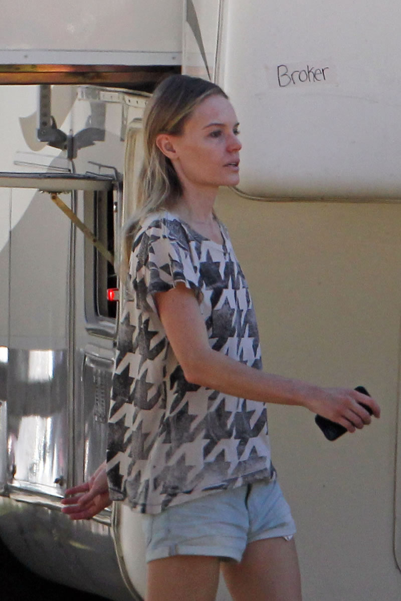 gallery_enlarged-kate-bosworth-lunchtime-008.jpg