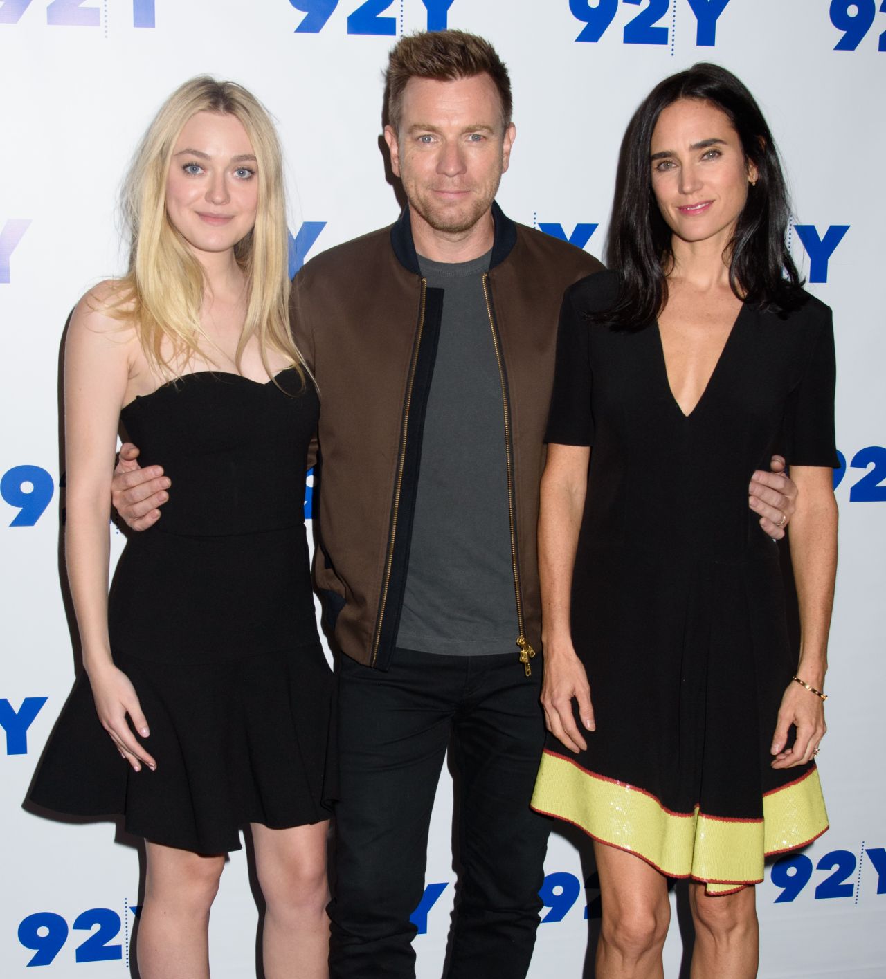 dakota-fanning-ewan-mcgregor-and-jennifer-connelly-american-pastoral-red-carpet-poledancing-in-nyc-7