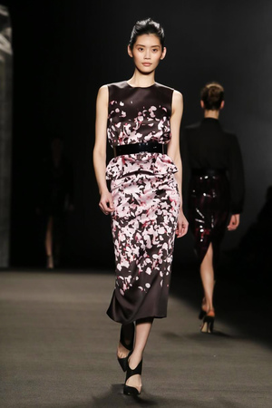 Monique-Lhuillier-RTW-FW14-New-York-2277-1391884242-thumb.jpg