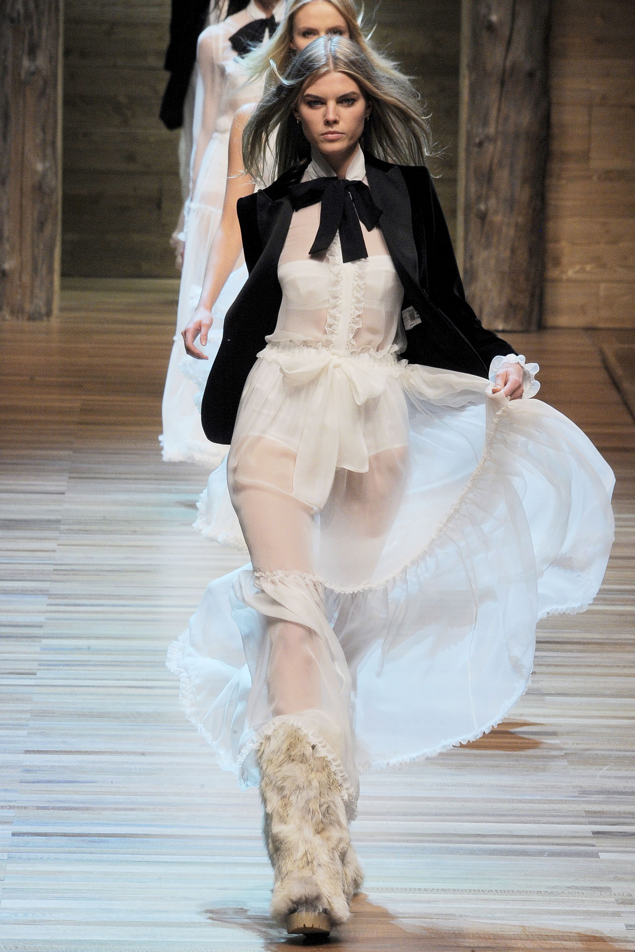 MilanFashionWeek-DG-Winter2010-201151.jpg