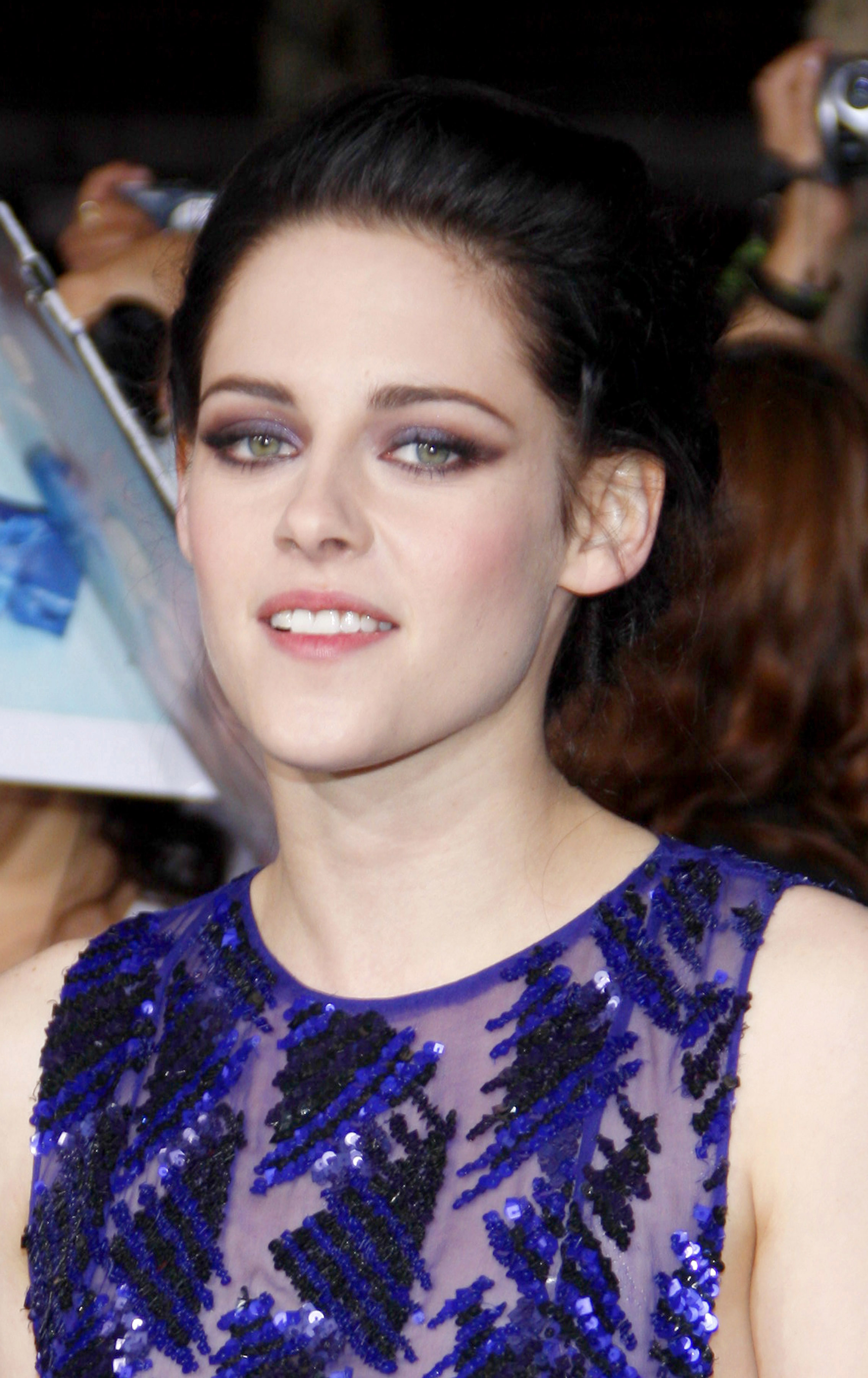 KSTEWARTFANS-BDLA1(1).jpg