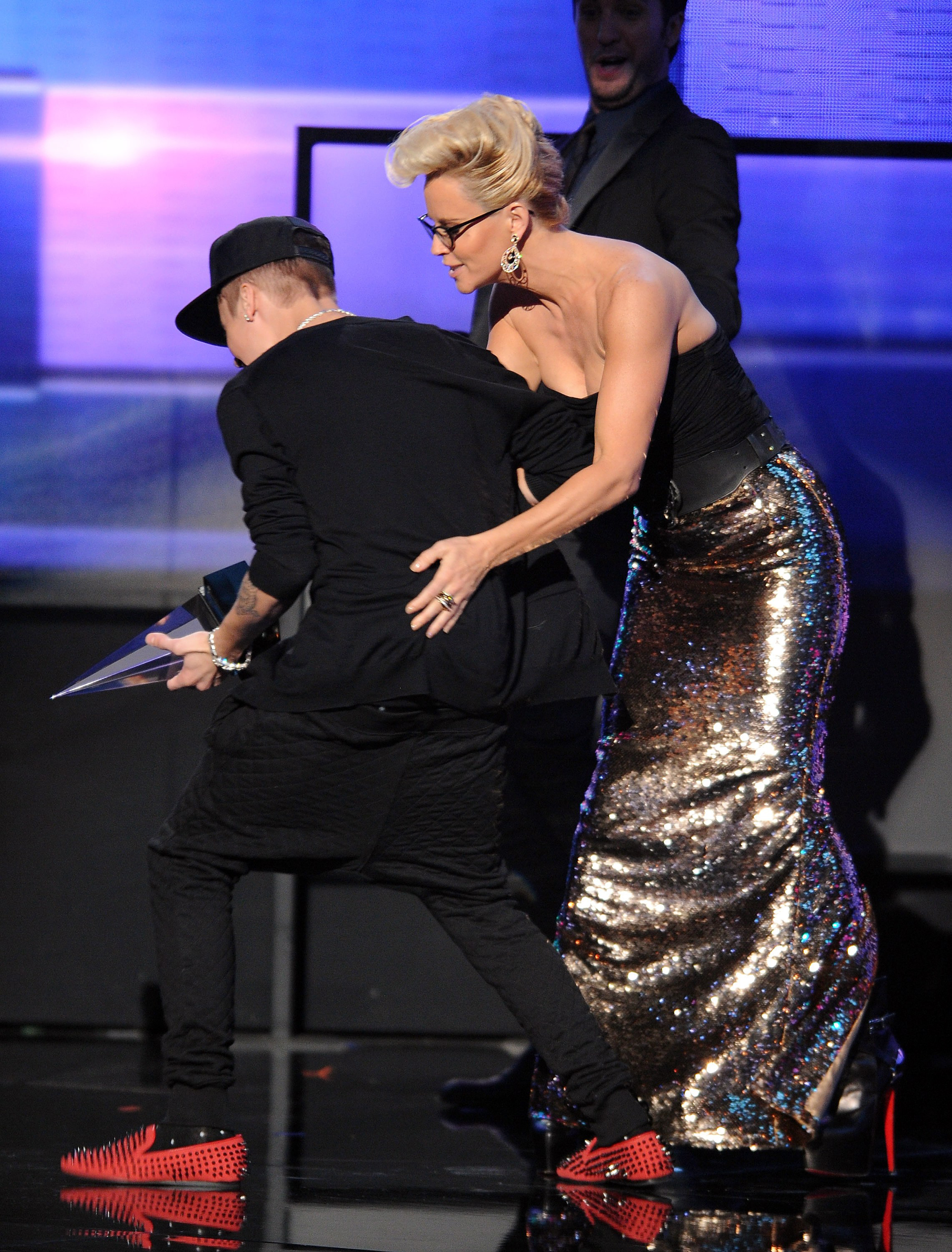 JennyMcCarthy2AMA_byHannah_20121118010.jpg