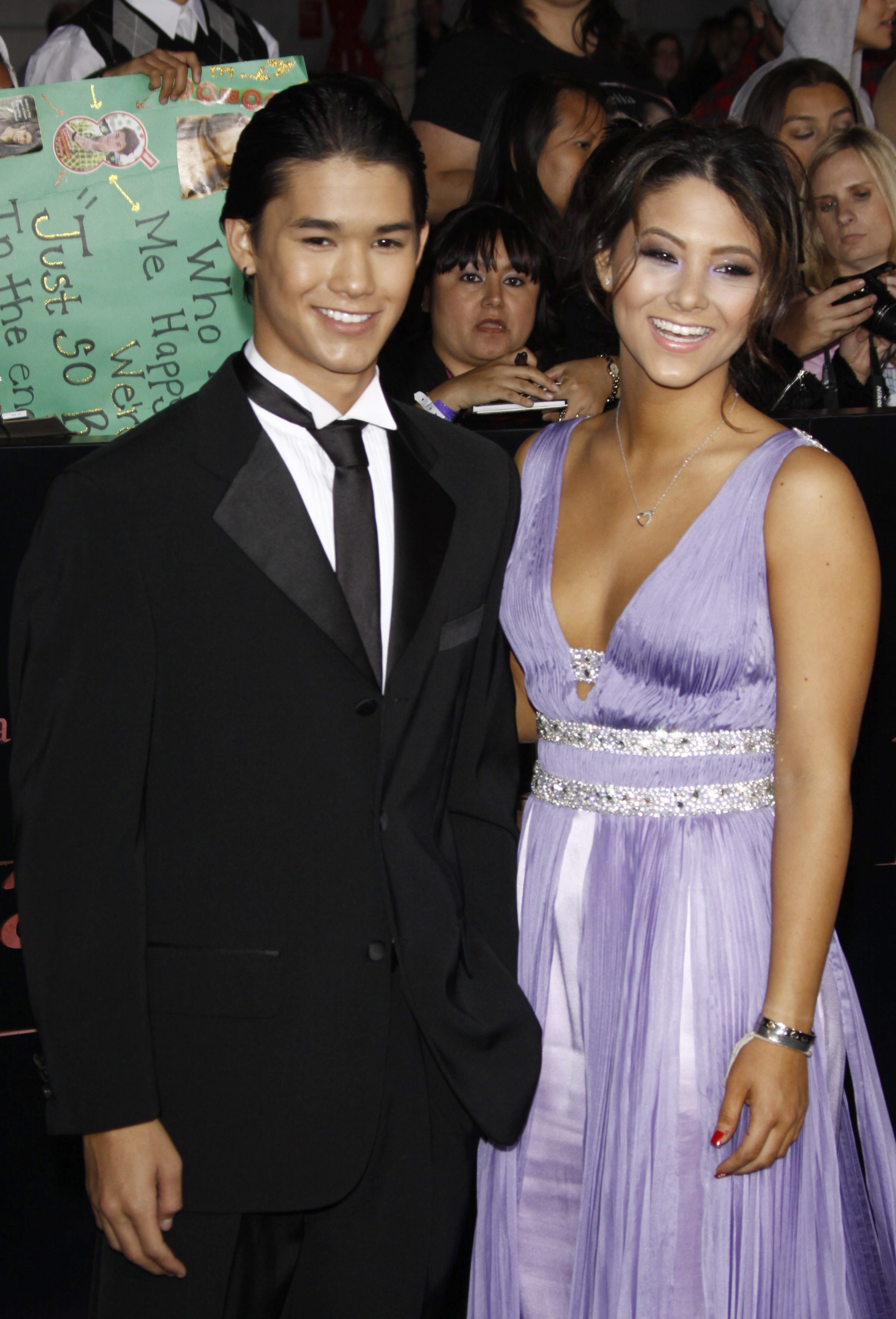 Mansion_of_Celebs_Breaking_Dawn_Fivel_Stewart_018.jpg