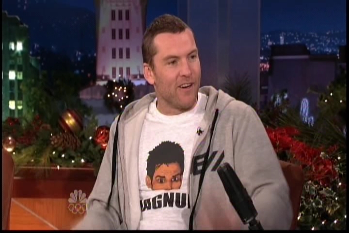 SamWorthingtonTonightShow121809.mpg_000047043.jpg