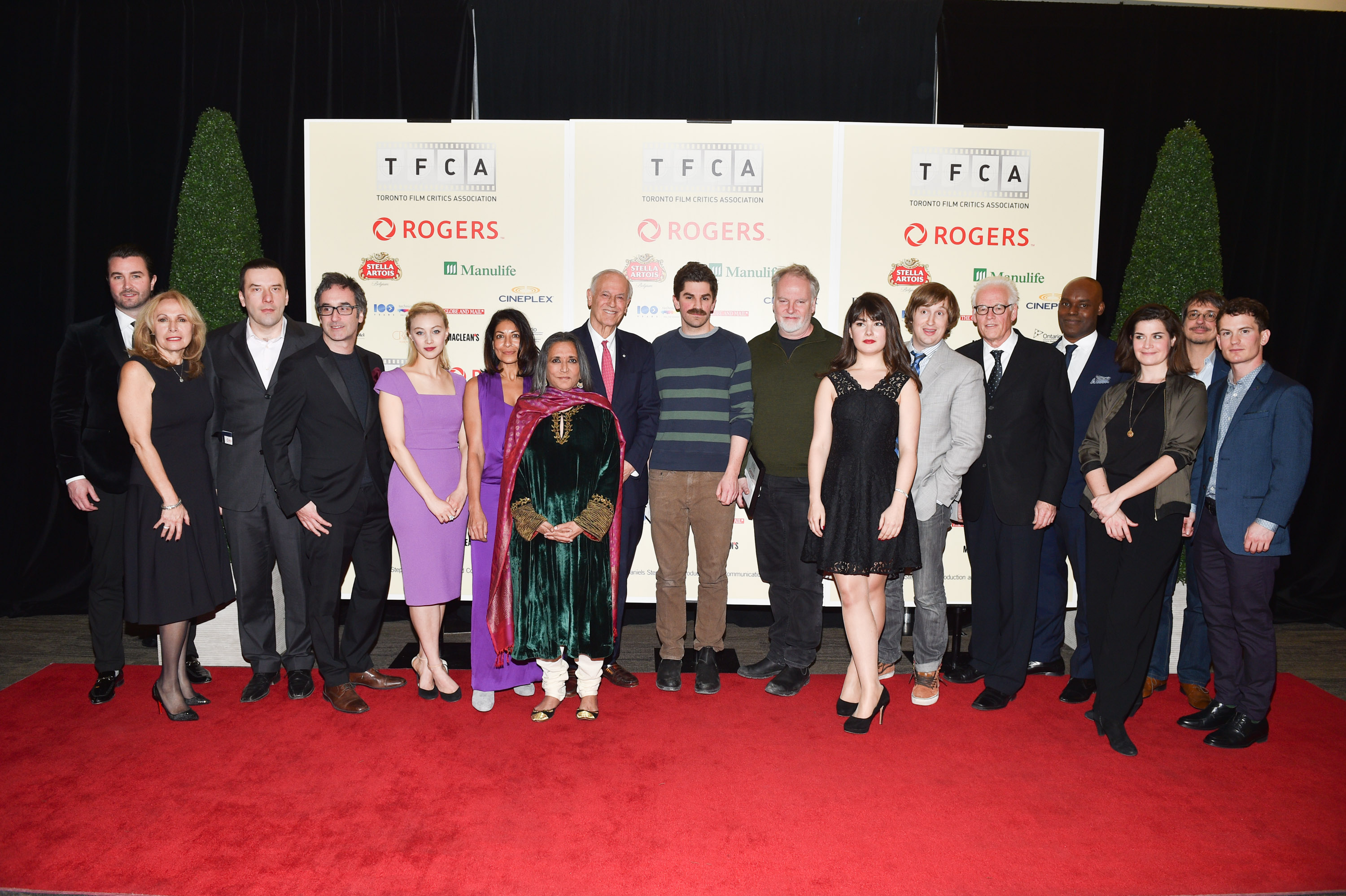 GPS_9229-Awards-group-shot.jpg
