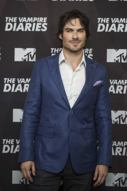THE VAMPIRE DIARIES07.jpg