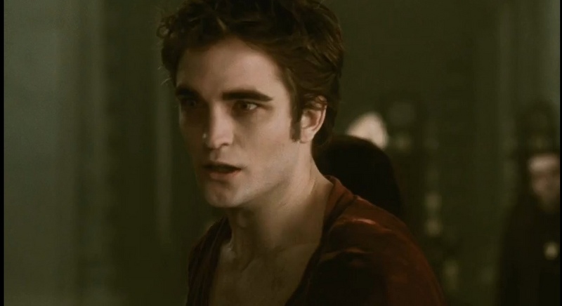 enlarged-new-moon-save-her-screencaps-photos-10262009-41.jpg