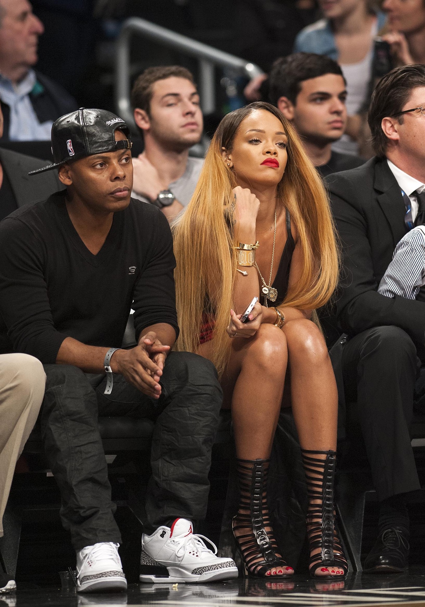 Rihanna watches Chicago Bulls v Brooklyn Nets in Brooklyn 4.5.2013_22.jpg