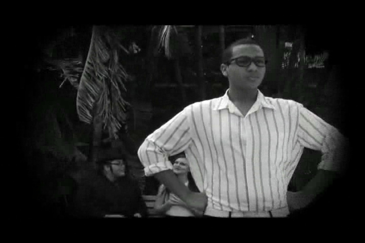 Trouble at the Tracks.wmv.003.jpg