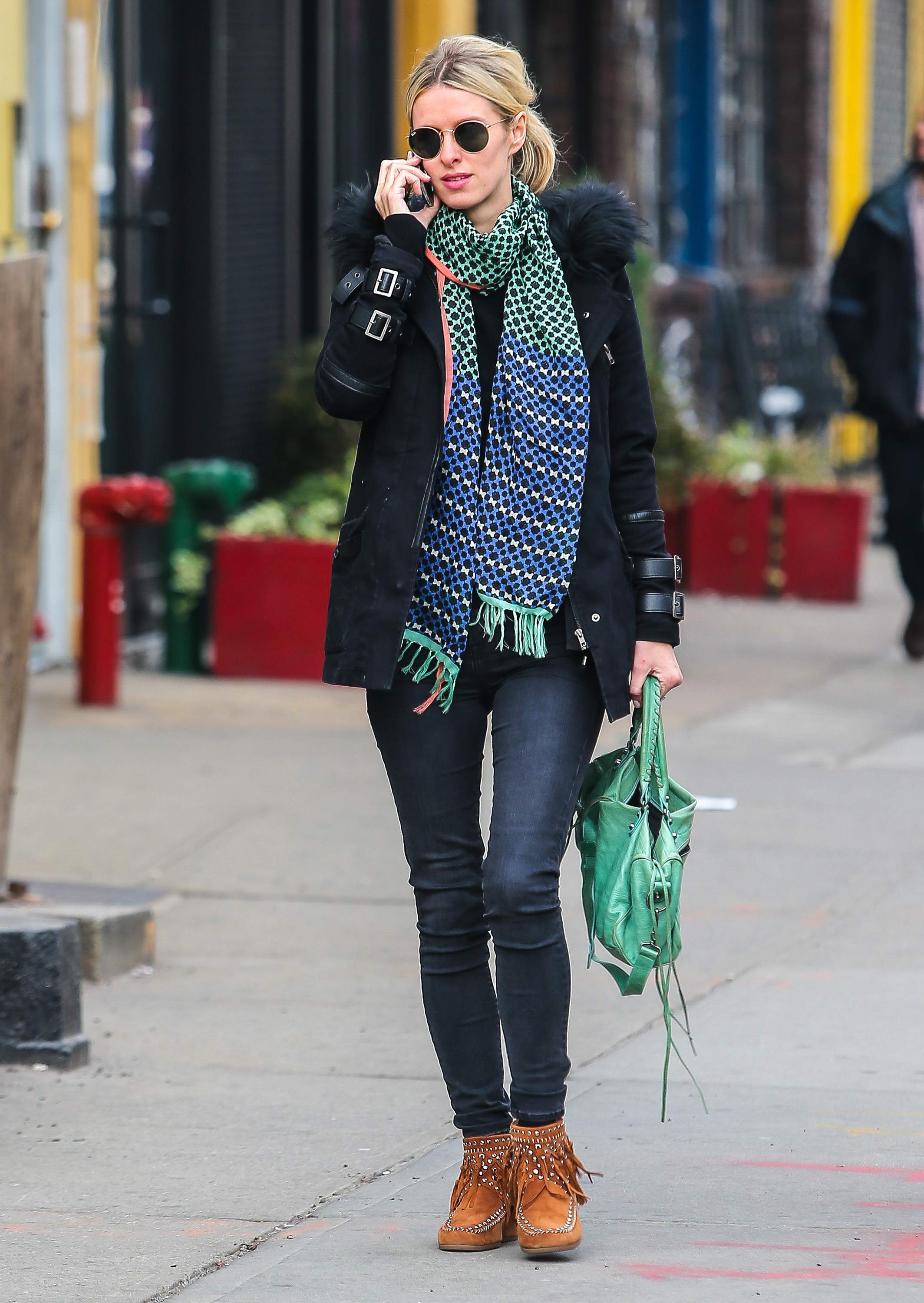 Nicky Hilton is spotted out running errands in New York City_02.jpg