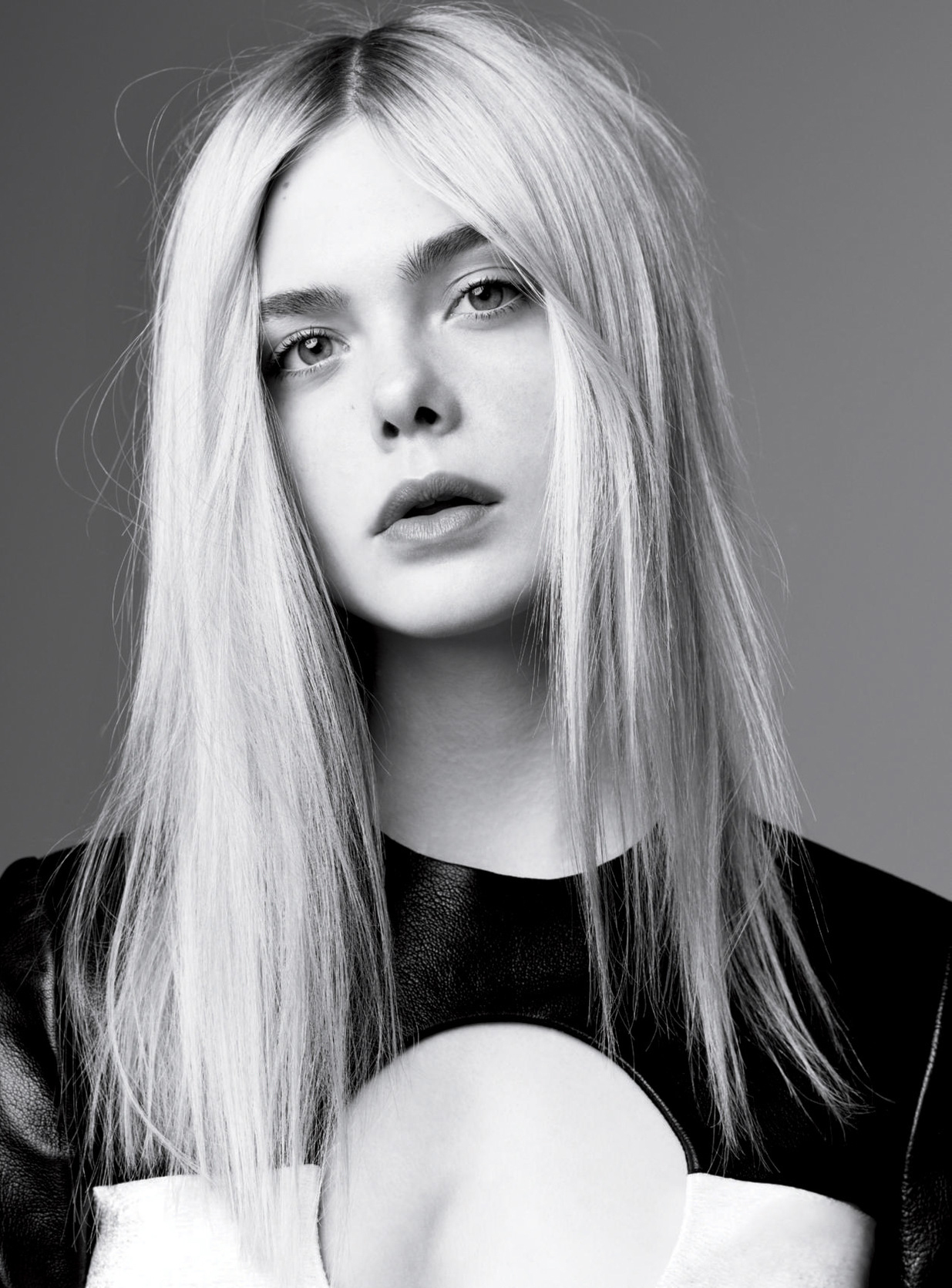 Elle Fanning - Johan Sandberg Photoshoot for InStyle Your Look Autumn  2015_06.jpg