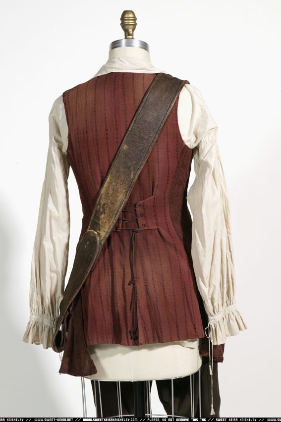 p_costume4.jpg